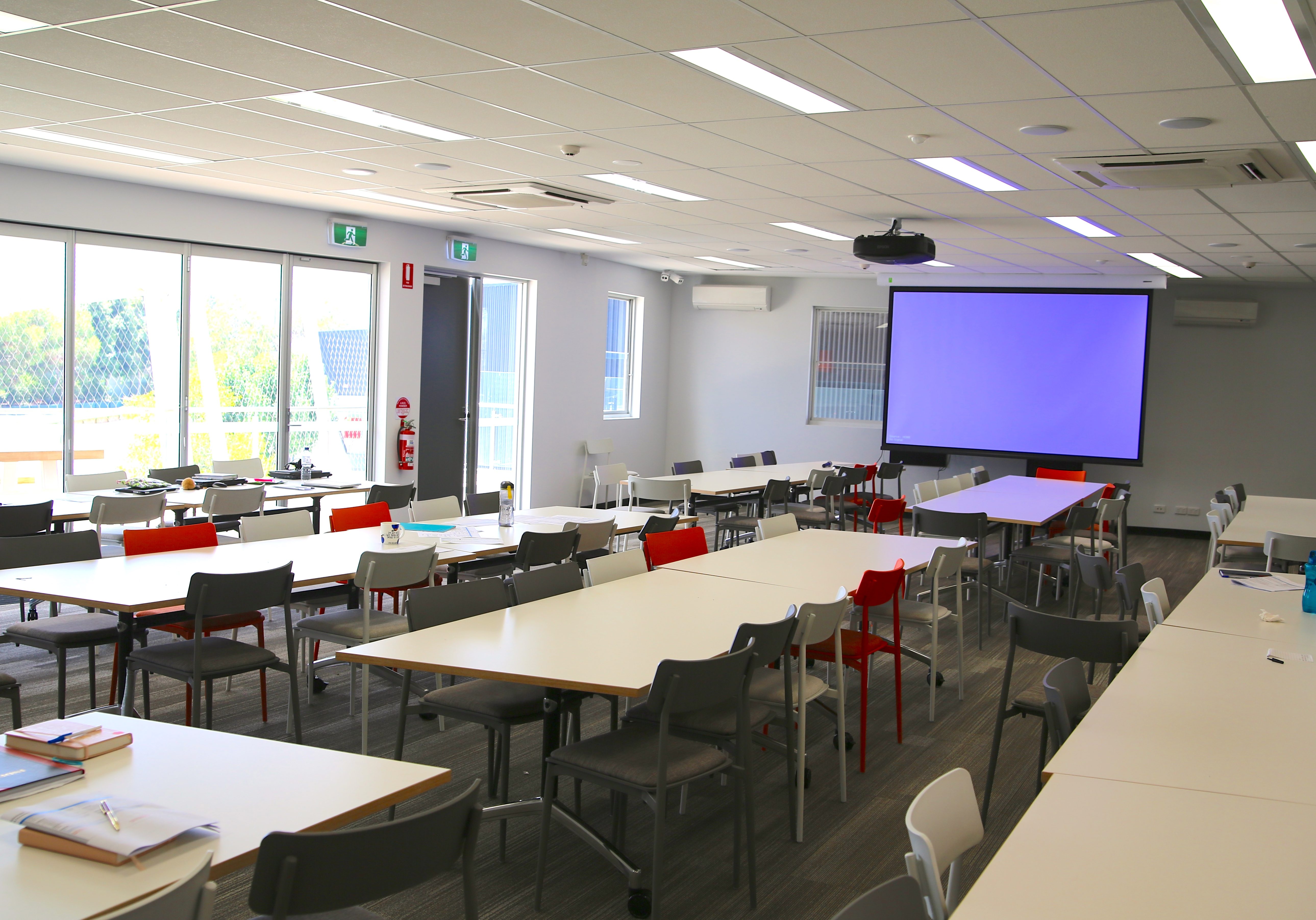 Projector Screen Installation|Education Staff Room Tarneit PC Audio Visual Melbourne 2